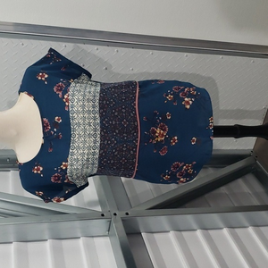 Jolt brand‎ short sleeve blouse size Medium